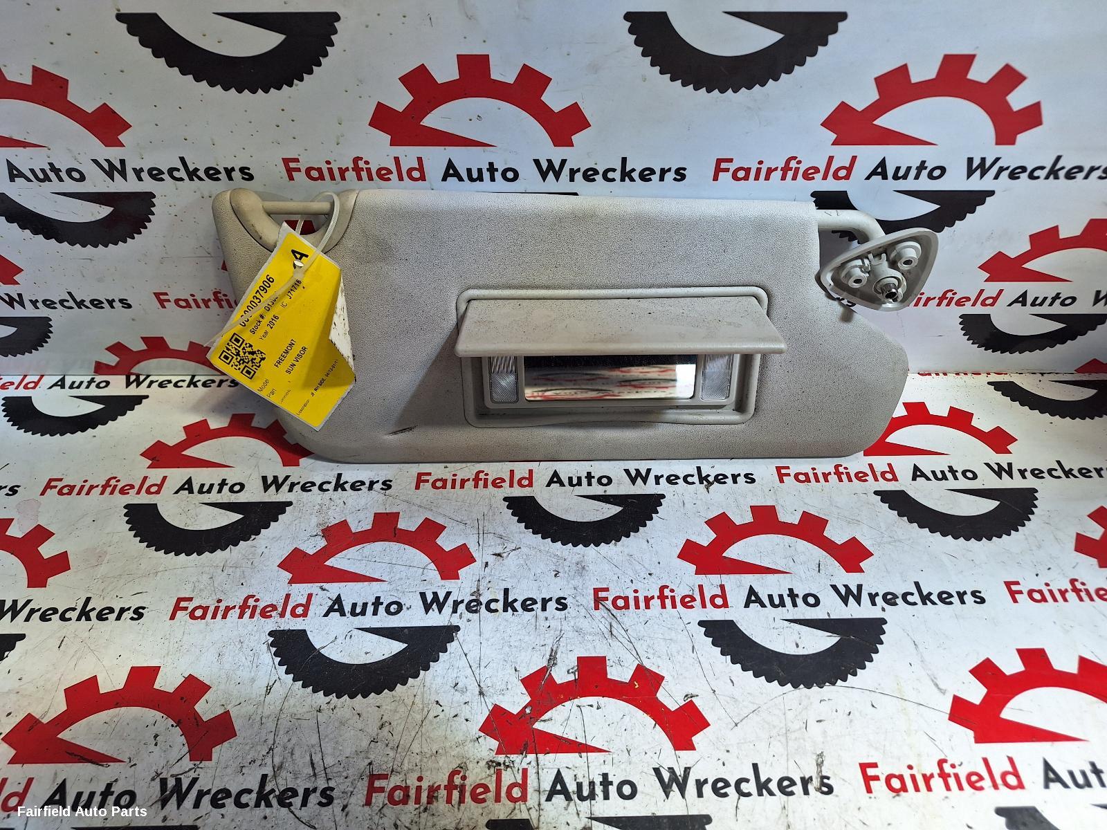 2013-2017 Fiat Freemont Sunvisor