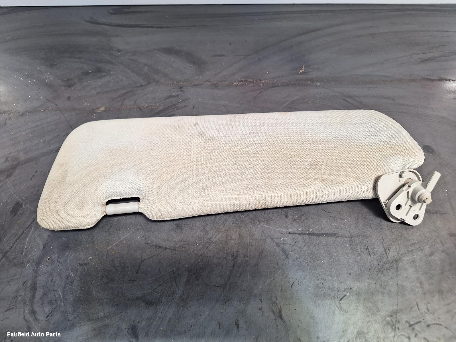 2010-2014 Hyundai I45 Sunvisor