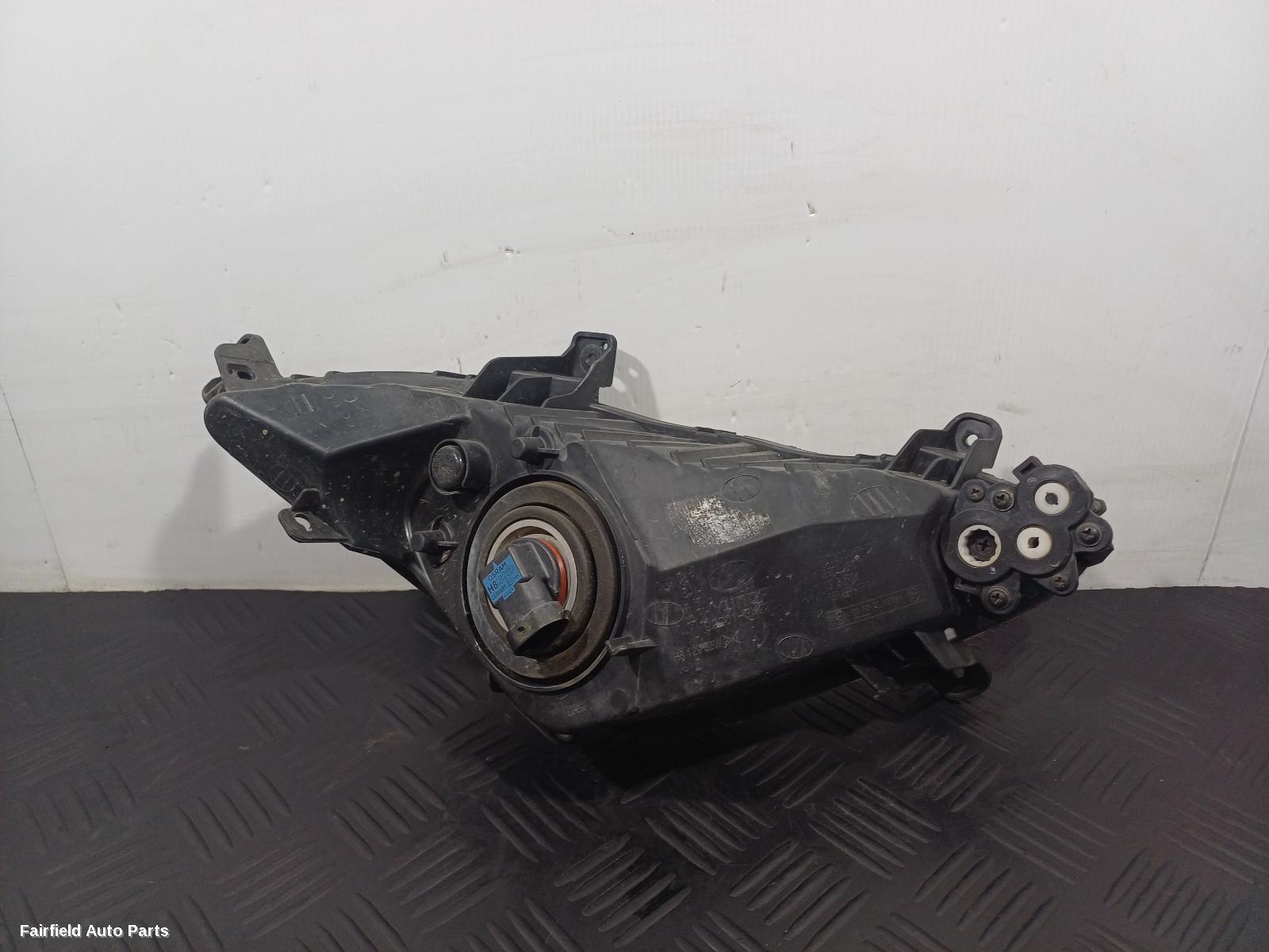 2013-2015 Hyundai Elantra Left Indicator Fog Side