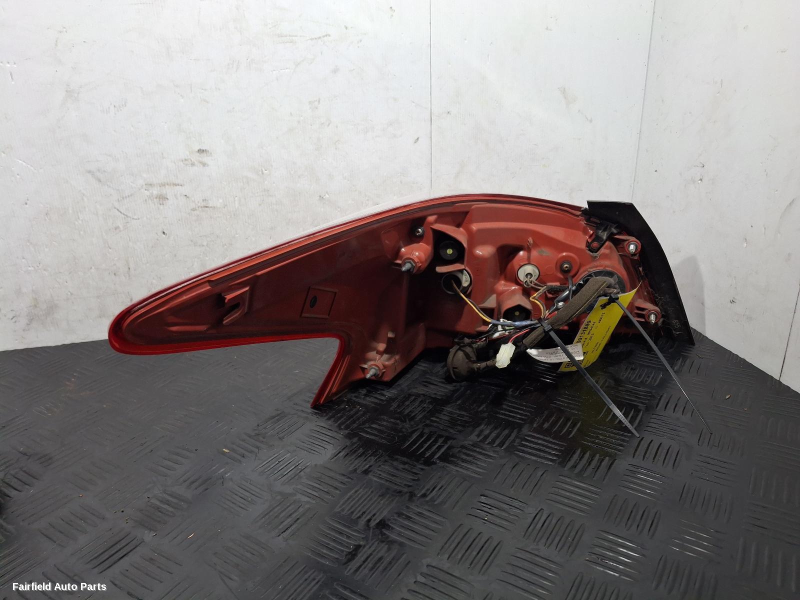 2013-2017 Nissan Altima Right Taillight
