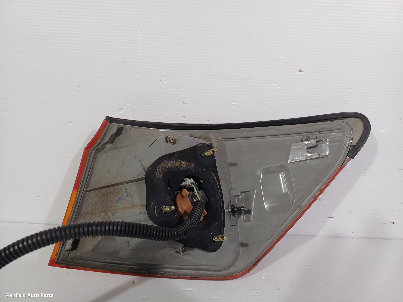 2005-2008 Lexus Is250/is250c Left Taillight