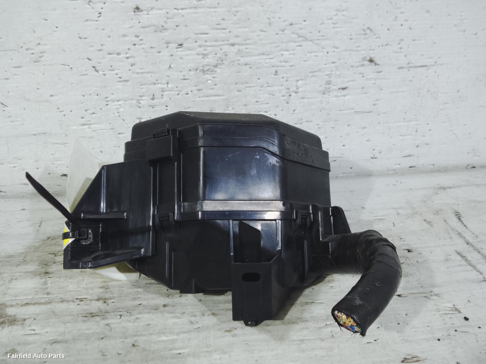 2012-2017 Toyota Camry Fuse Box