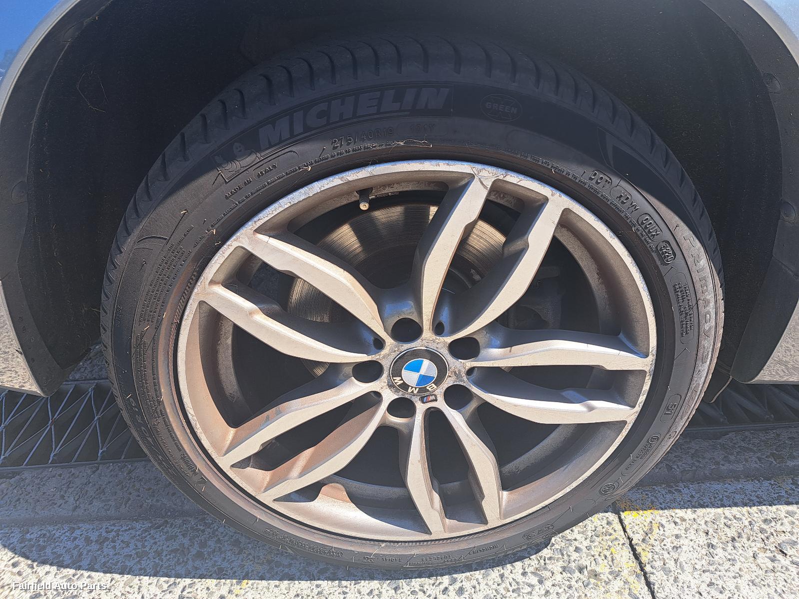 2009-2017 Bmw X3 Left Rear Door Sliding
