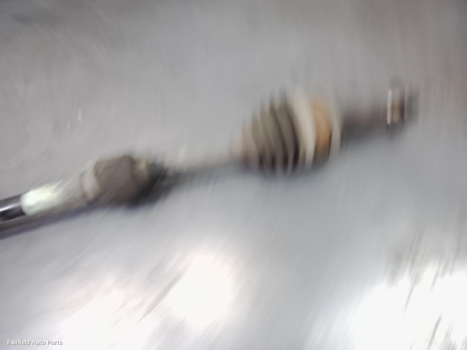 2020-2026 Kia Stonic Right Driveshaft