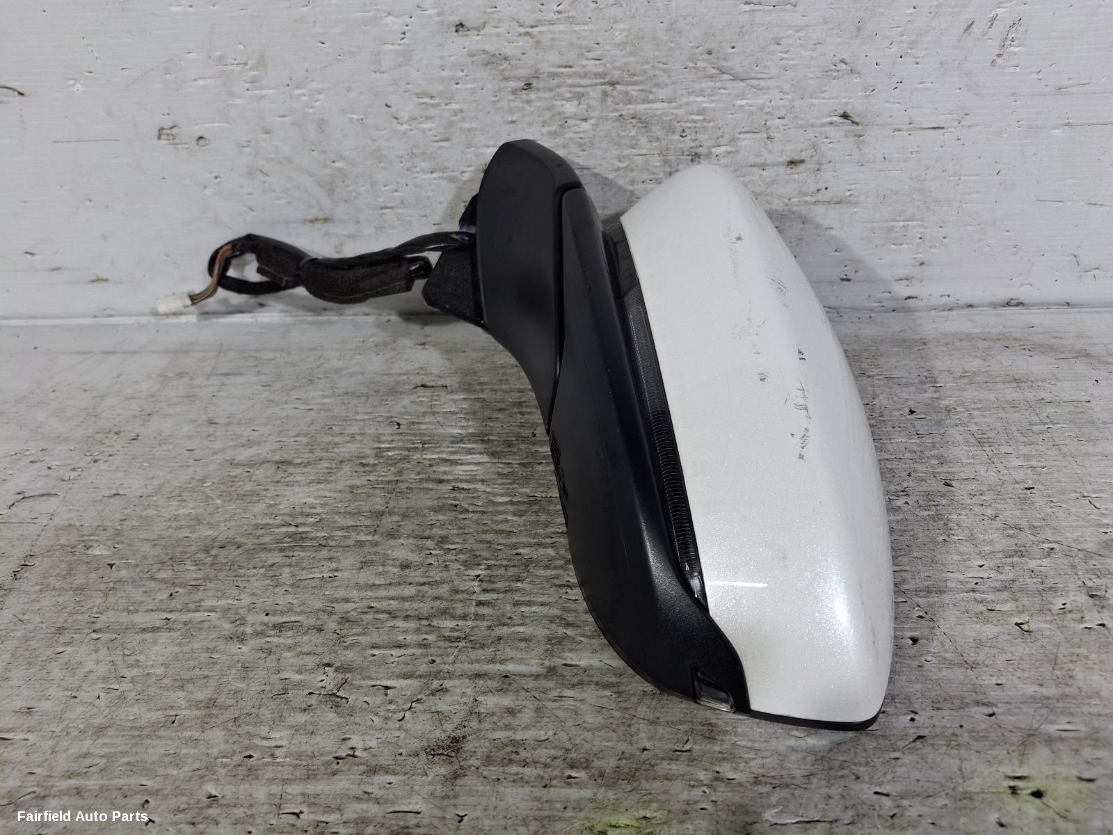 2019-2025 Mazda Cx30 Left Door Mirror