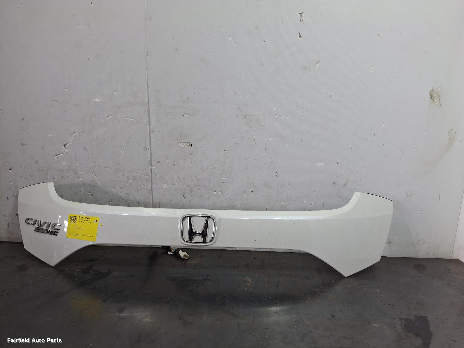 2017-2021 Honda Civic Rear Garnish