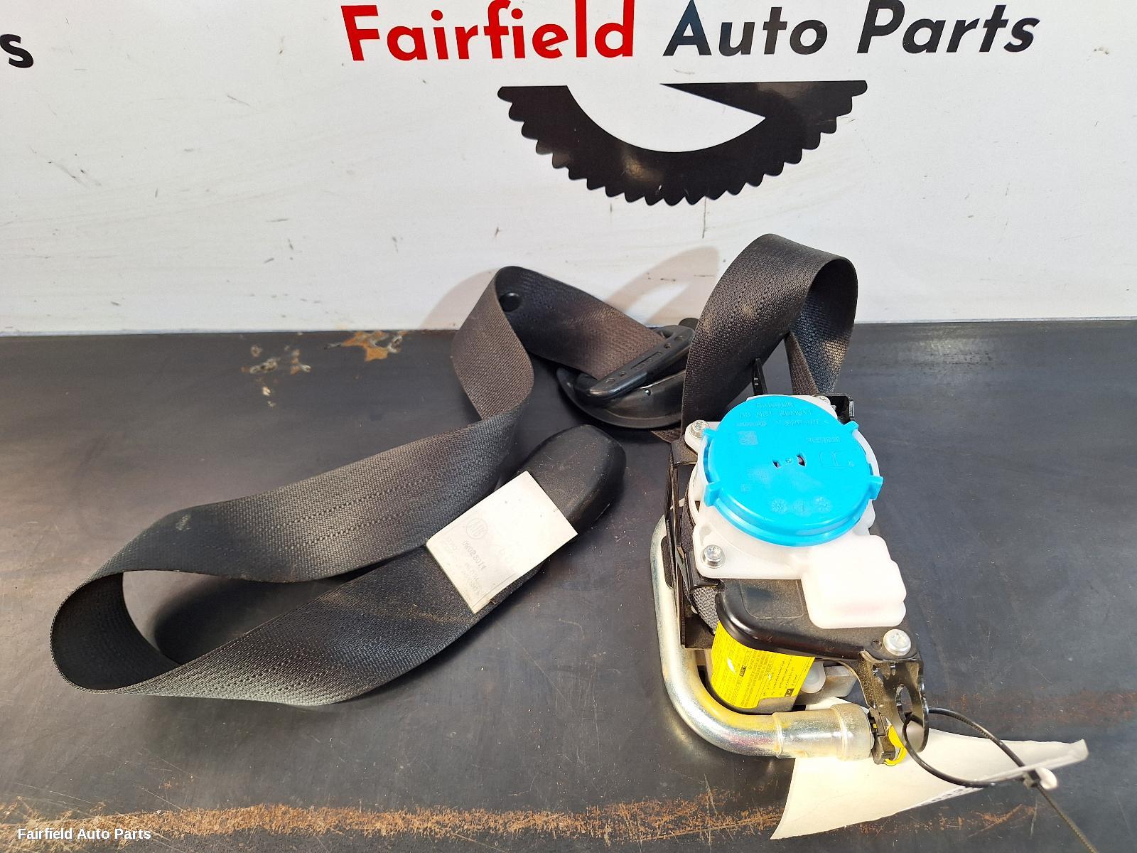 2011-2019 Toyota Yaris Seatbelt Stalk