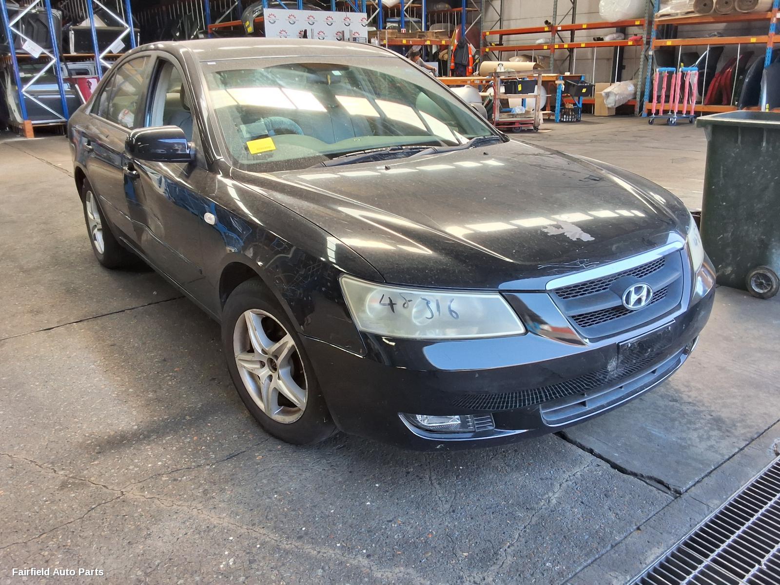 2005-2010 Hyundai Sonata Bootlid Tailgate