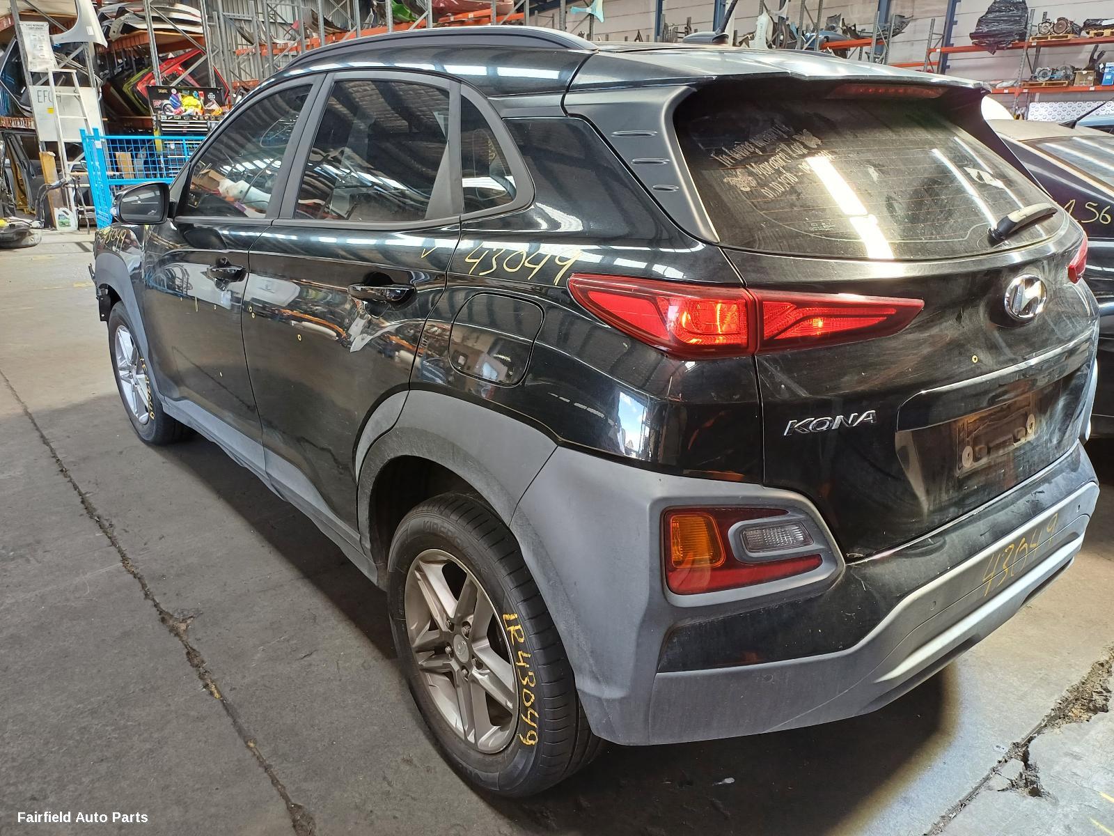 2017-2023 Hyundai Kona Left Front Door Window