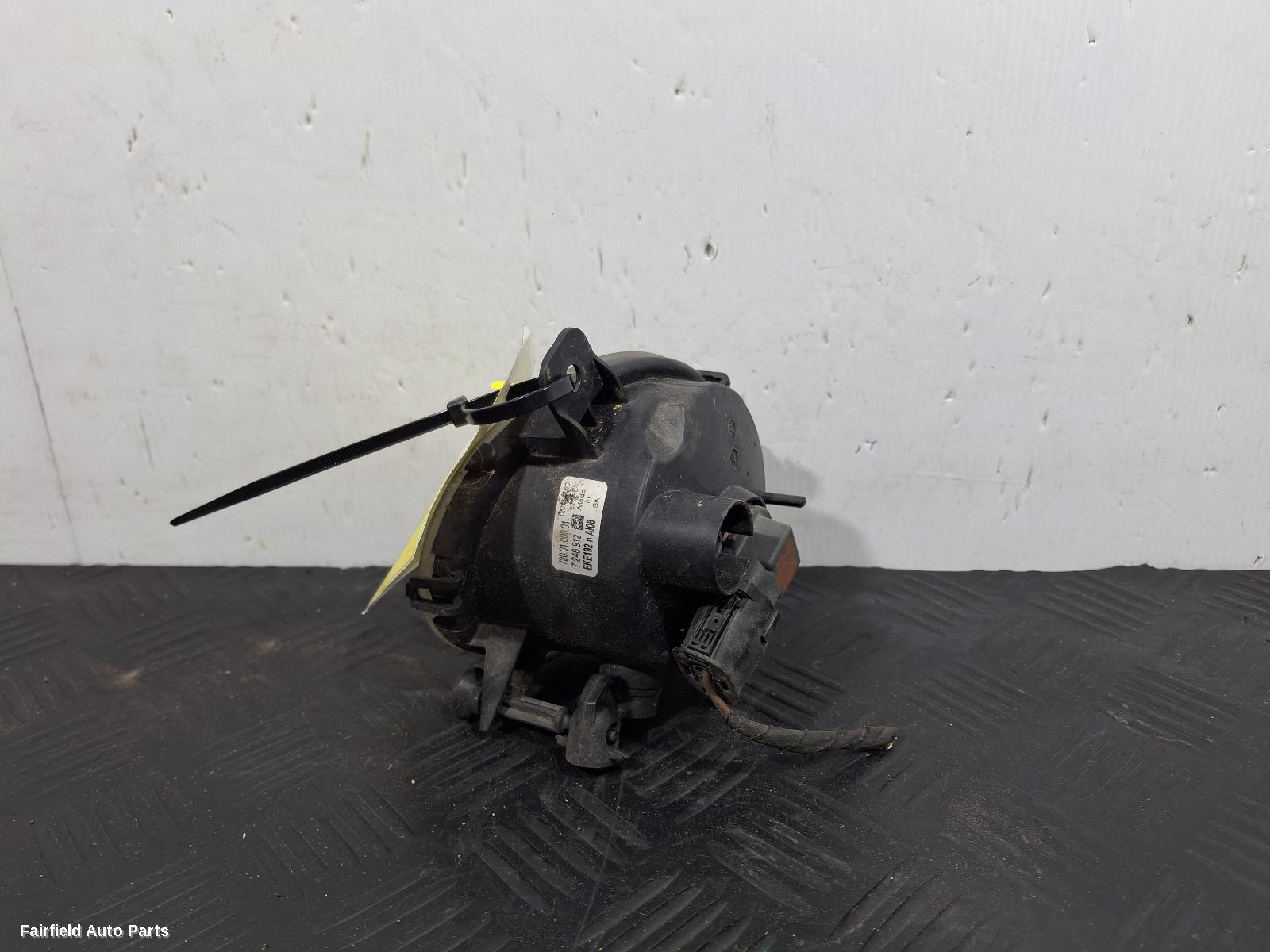 2015-2019 Bmw 3 Series Right Indicator Fog Side