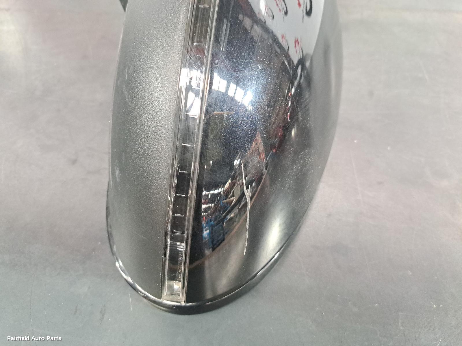 2014-2021 Porsche Macan Left Door Mirror