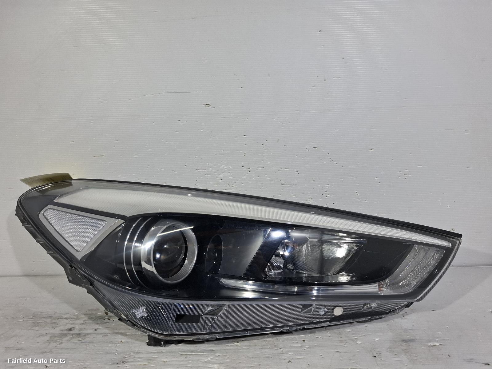 2015-2018 Hyundai Tucson Right Headlamp