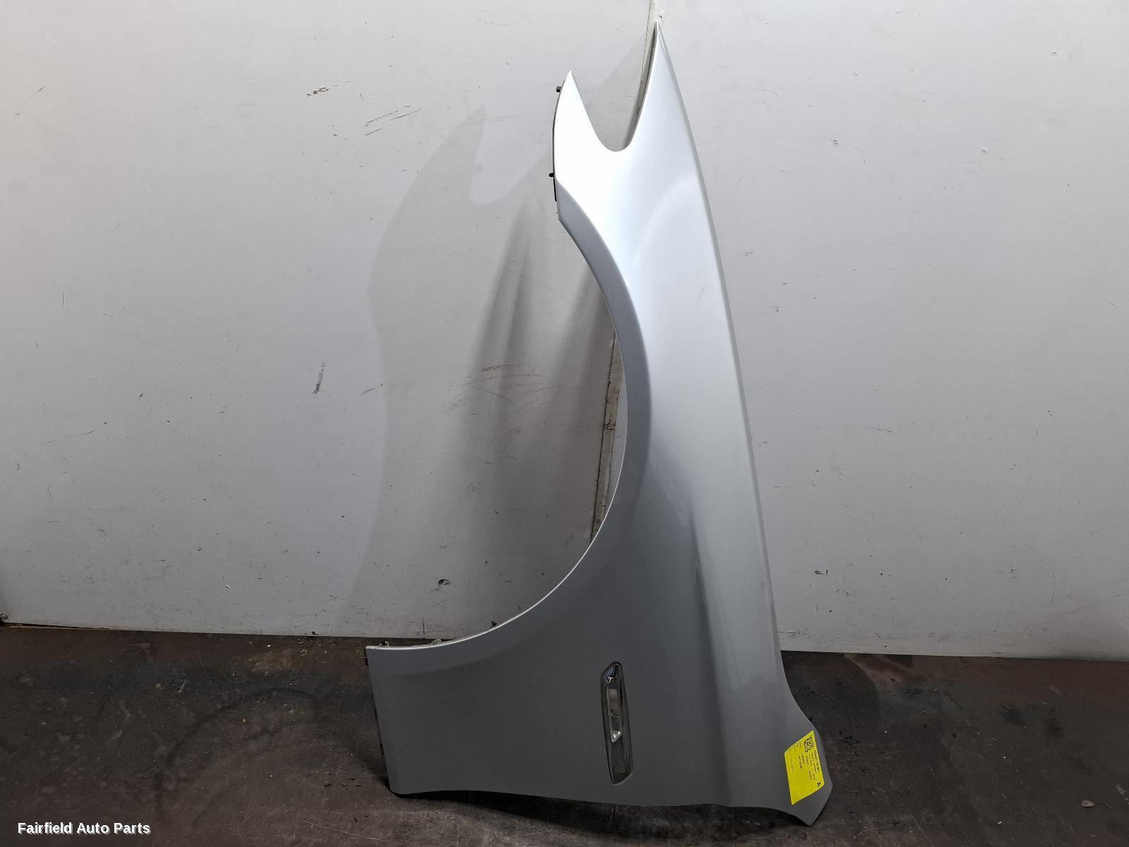 2010-2017 Bmw 5 Series Left Guard