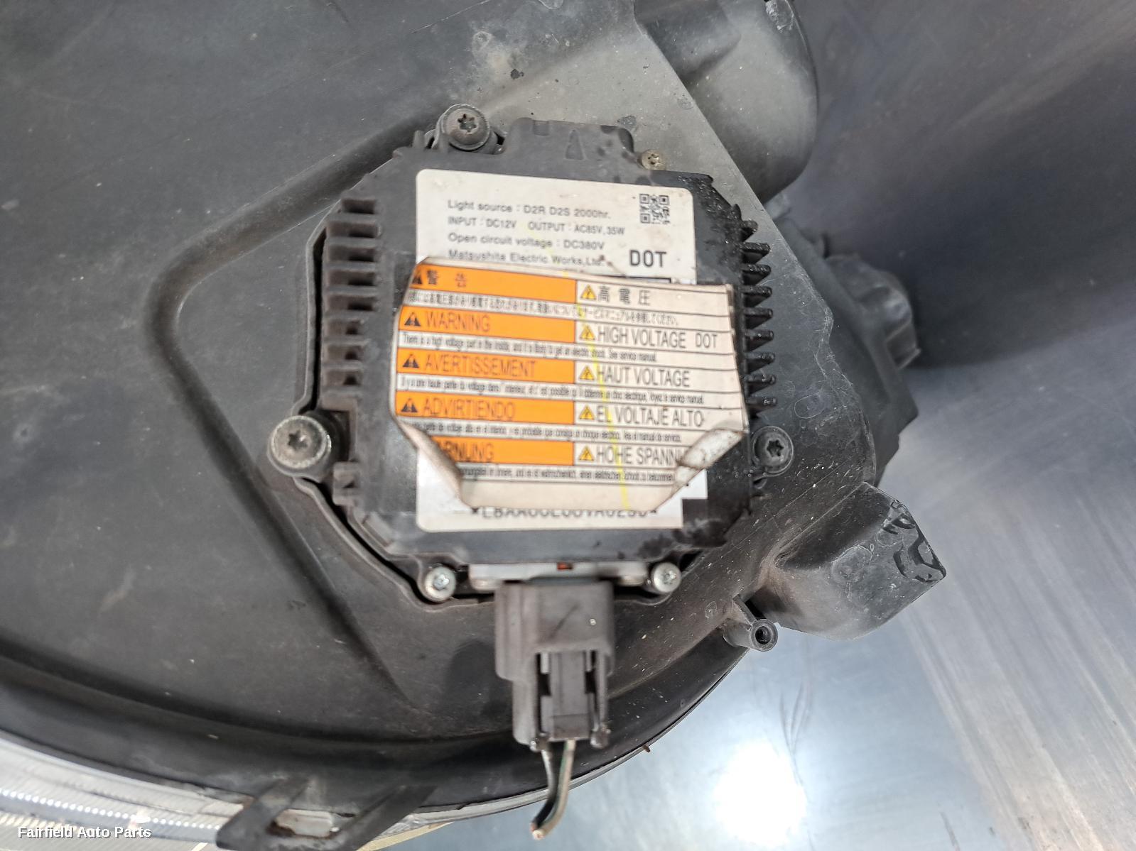 2009-2013 Suzuki Kizashi Right Headlamp