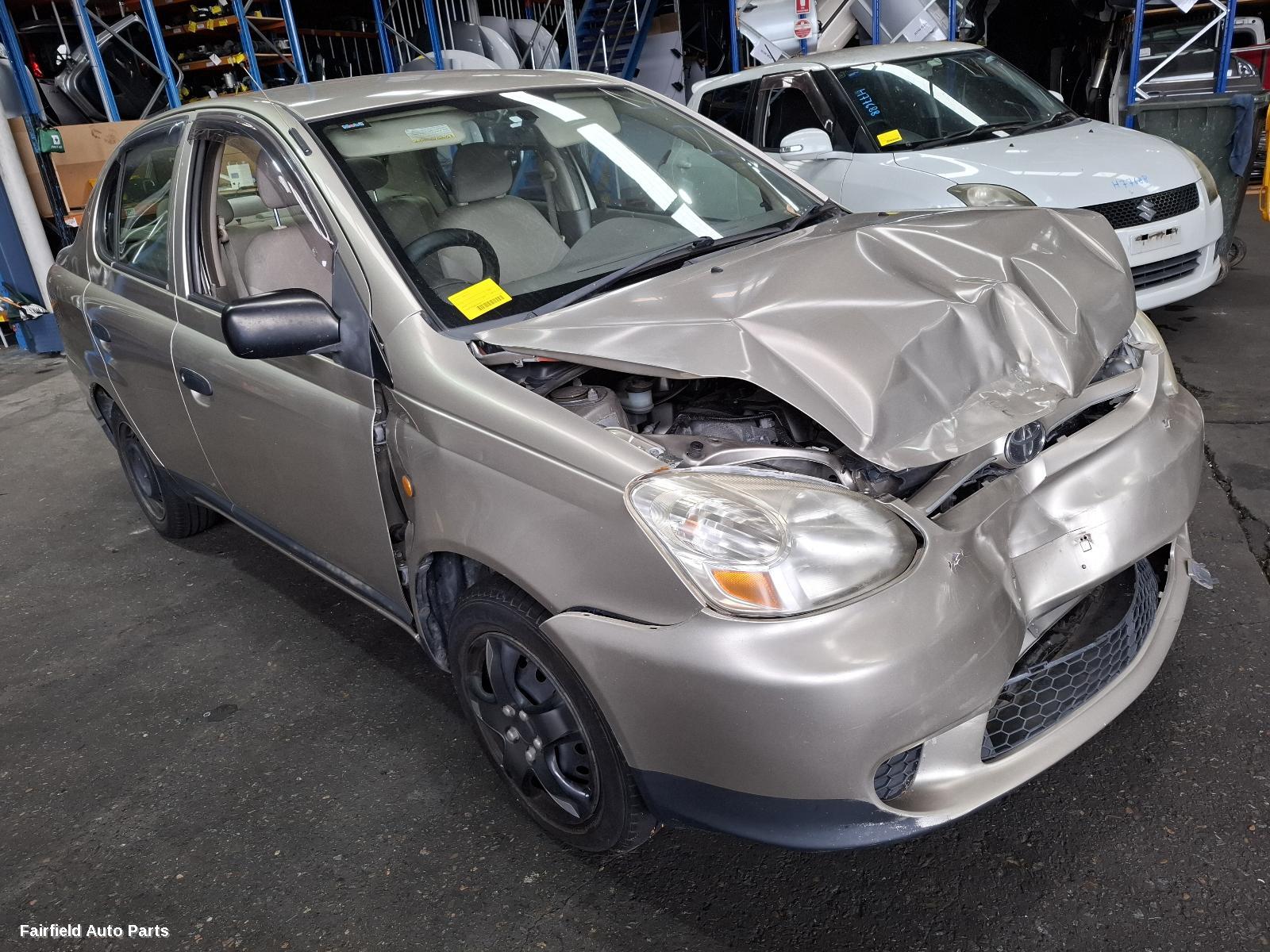 1999-2005 Toyota Echo Right Rear Door Sliding