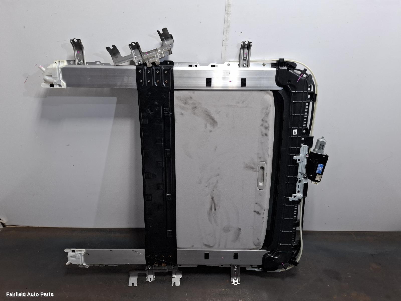 2005-2013 Lexus Is250/is250c Roof Glass Sunroof T
