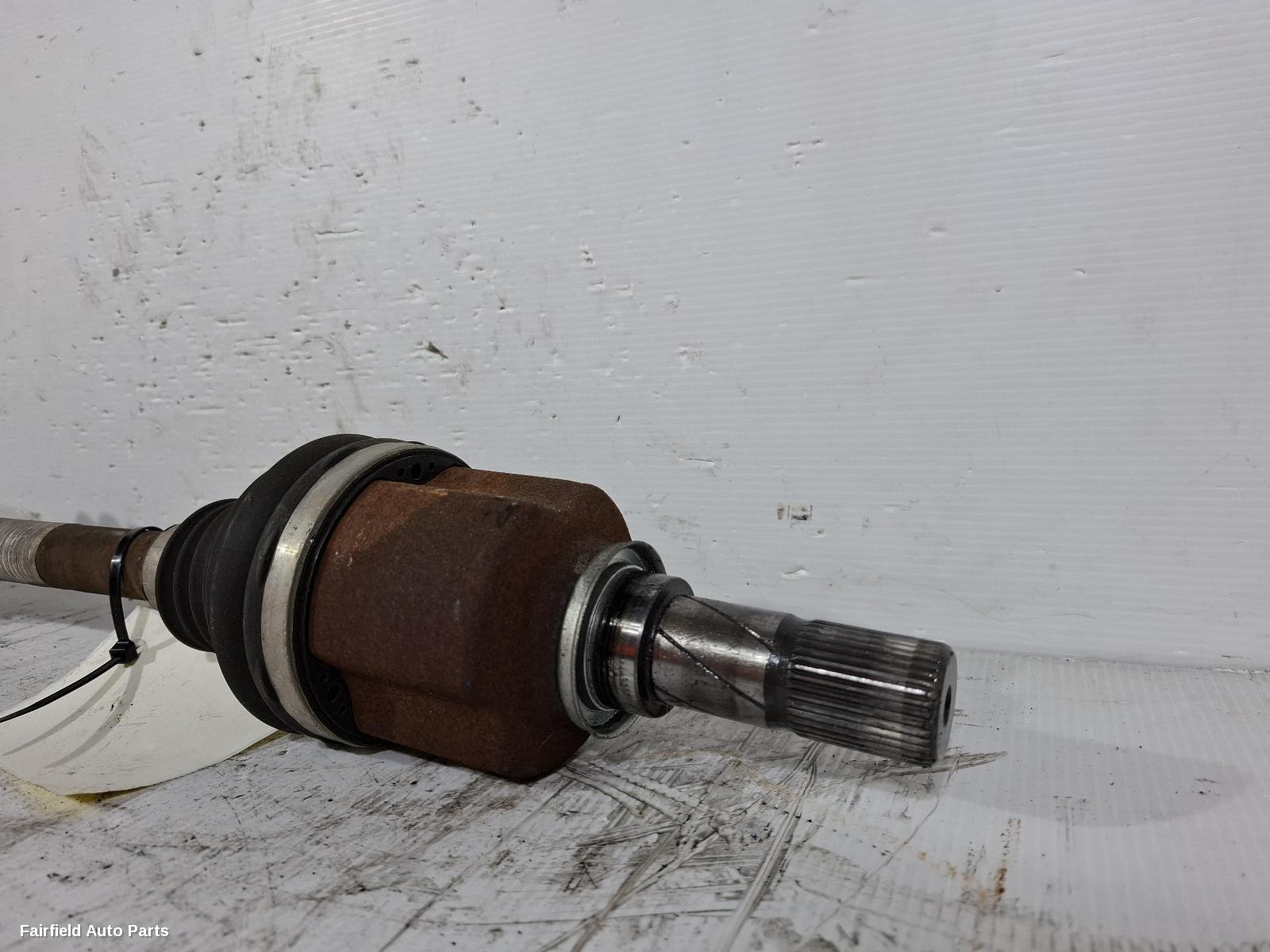 2015-2026 Renault Trafic Left Driveshaft