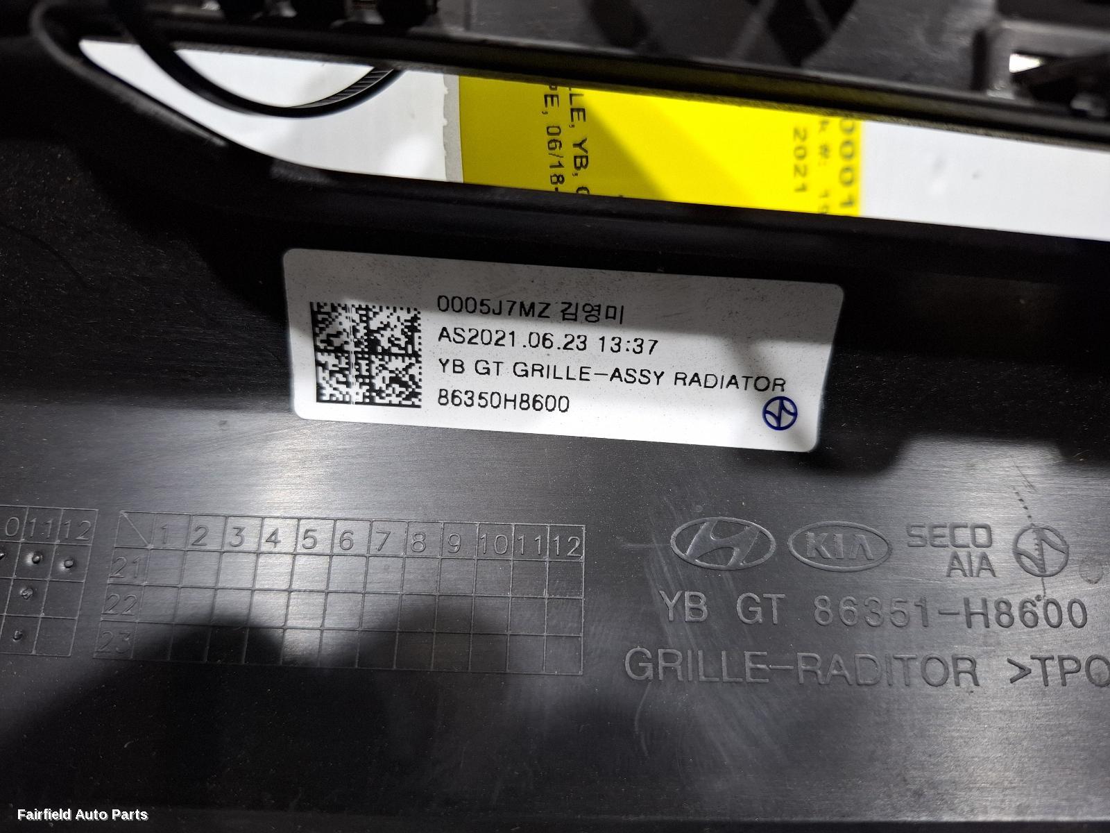 2018-2022 Kia Rio Grille