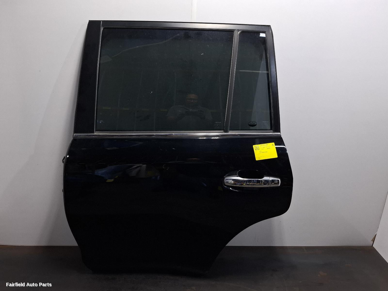 2007-2011 Lexus Lx Series Left Rear Door Sliding