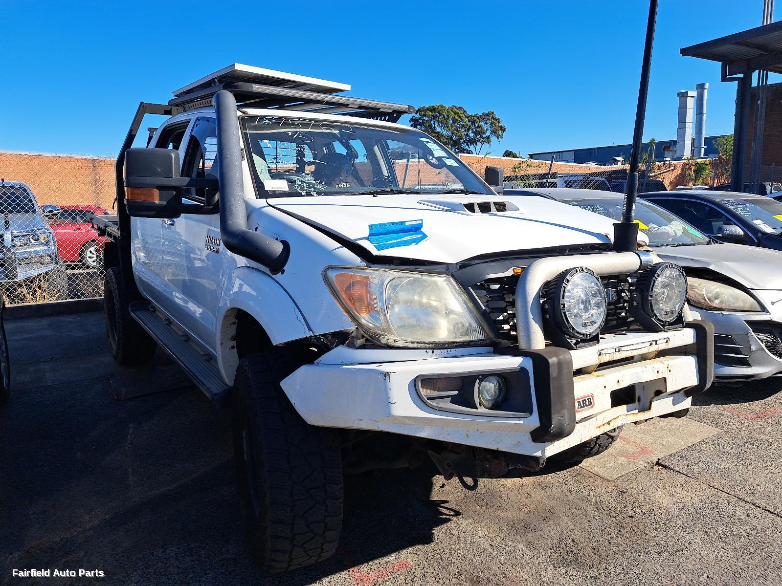 2005-2015 Toyota Hilux Roof Rack Bars