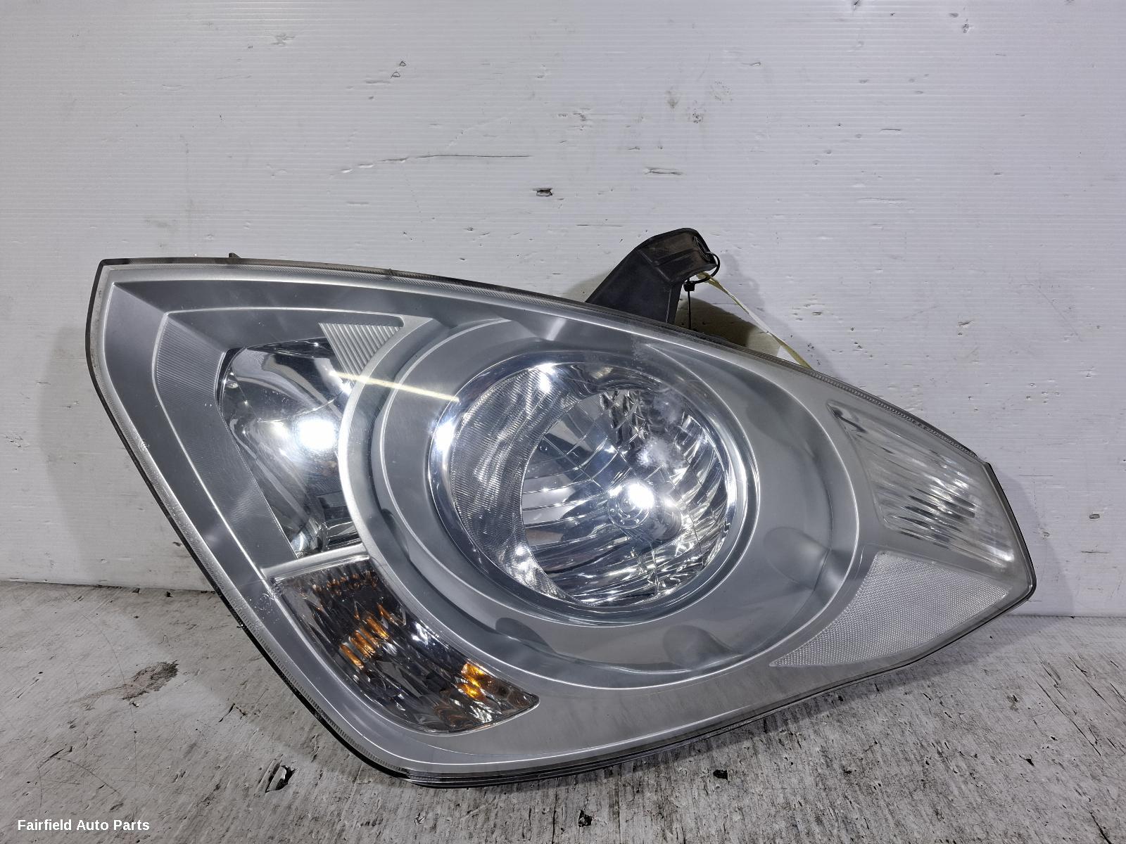 2007-2018 Hyundai Iload/imax Left Headlamp