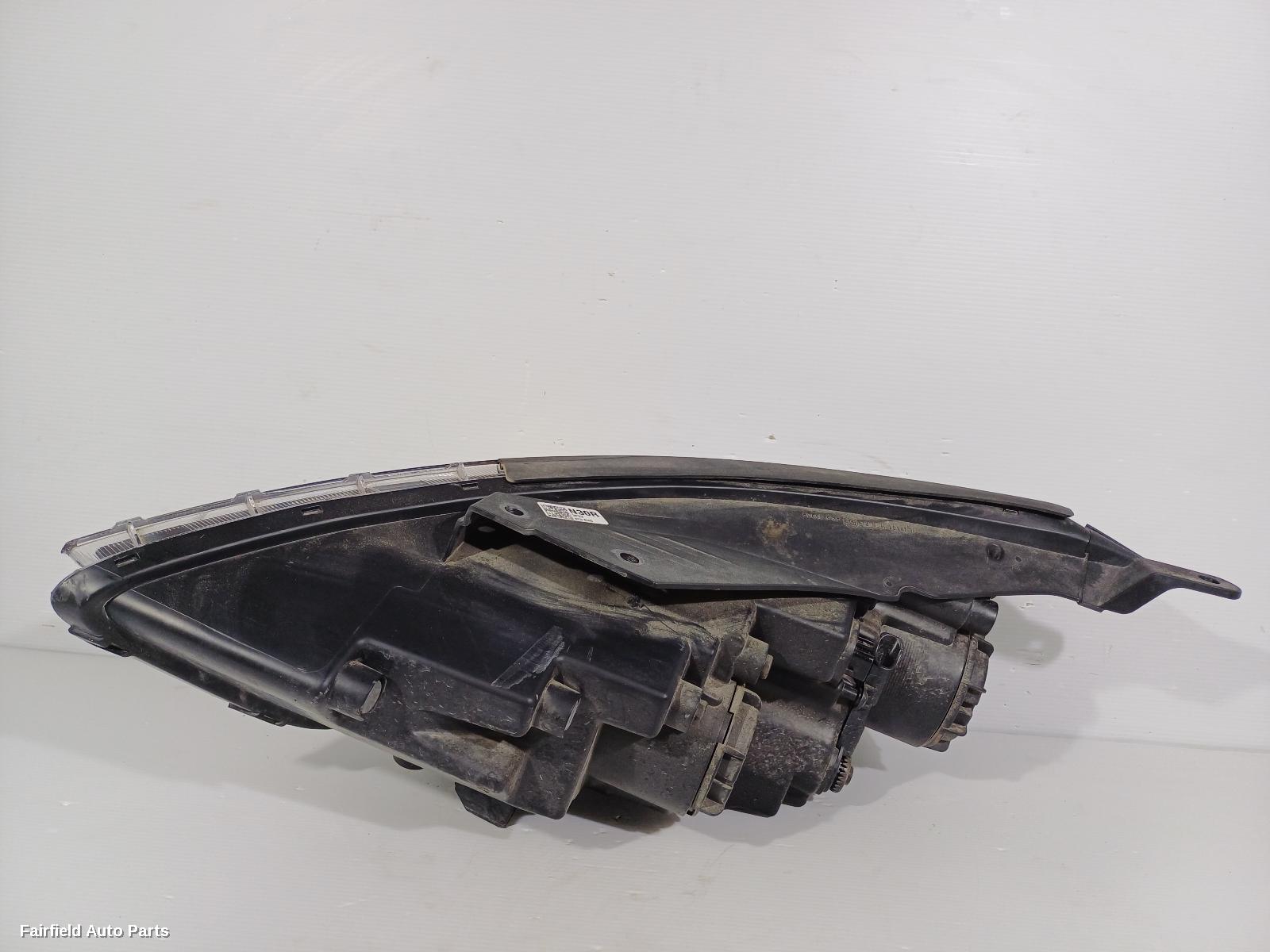 2020-2023 Hyundai I30 Right Headlamp