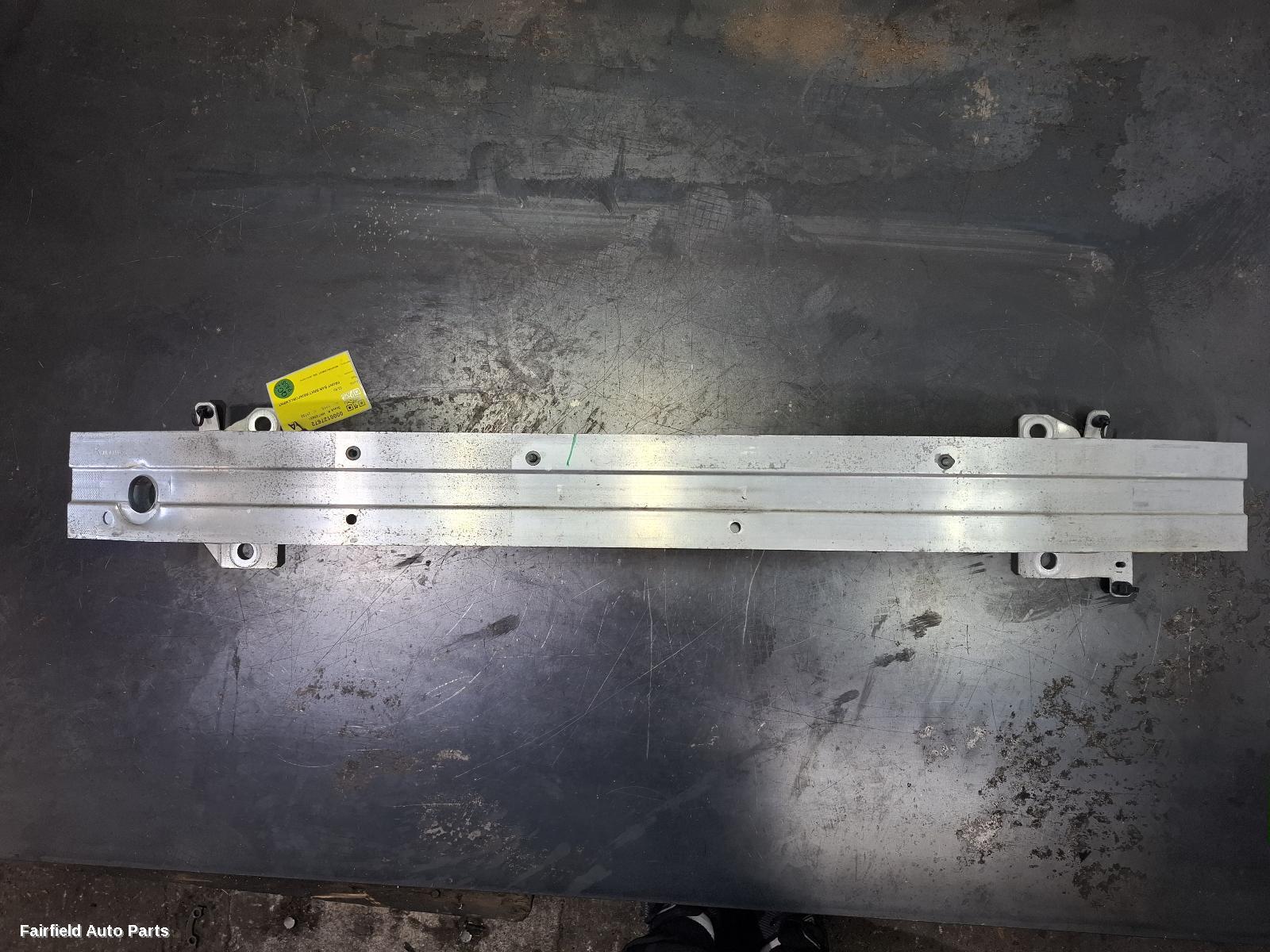 2013-2019 Renault Clio F Bar Reinforc Brack