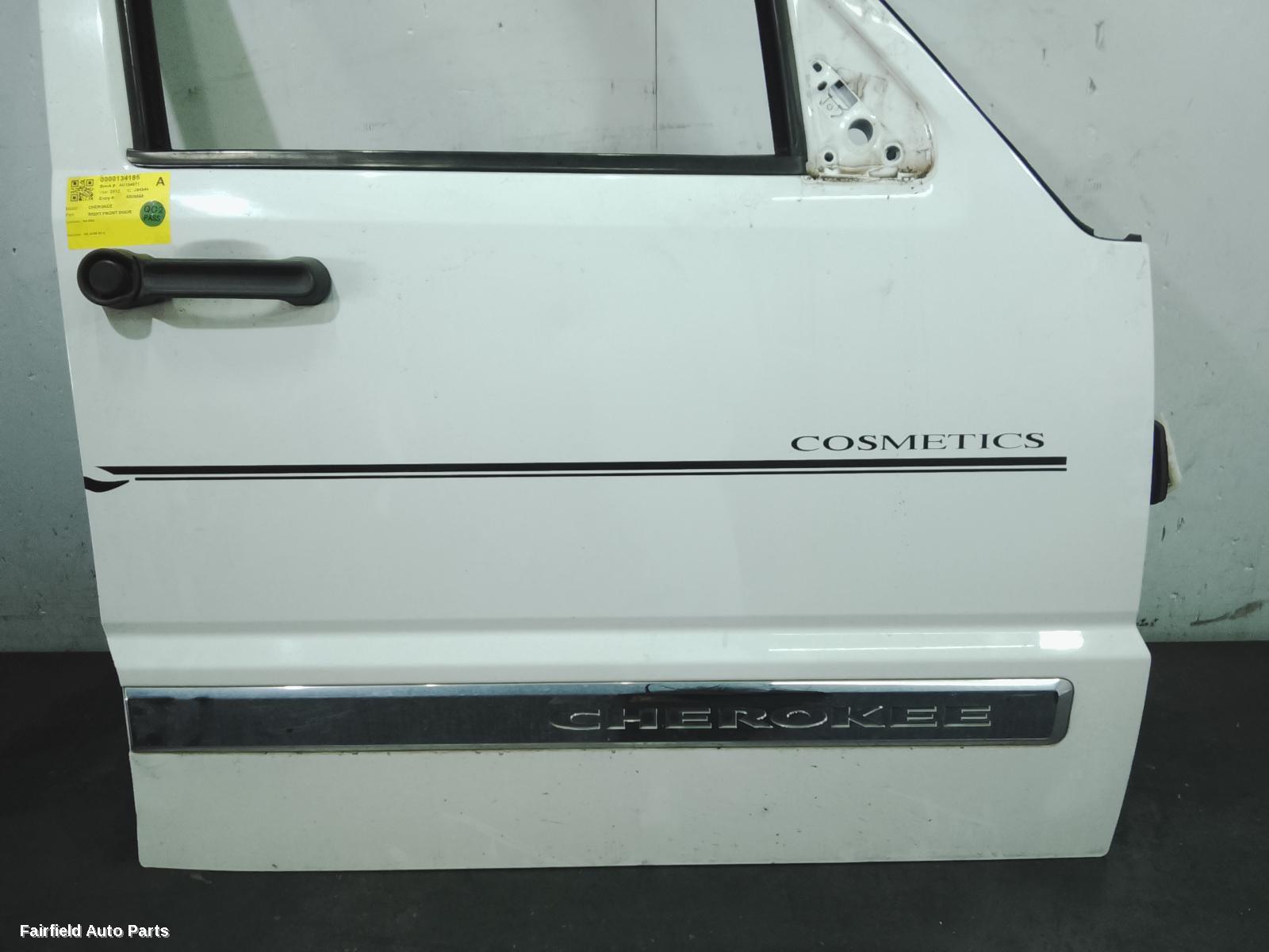 2008-2012 Jeep Cherokee Right Front Door