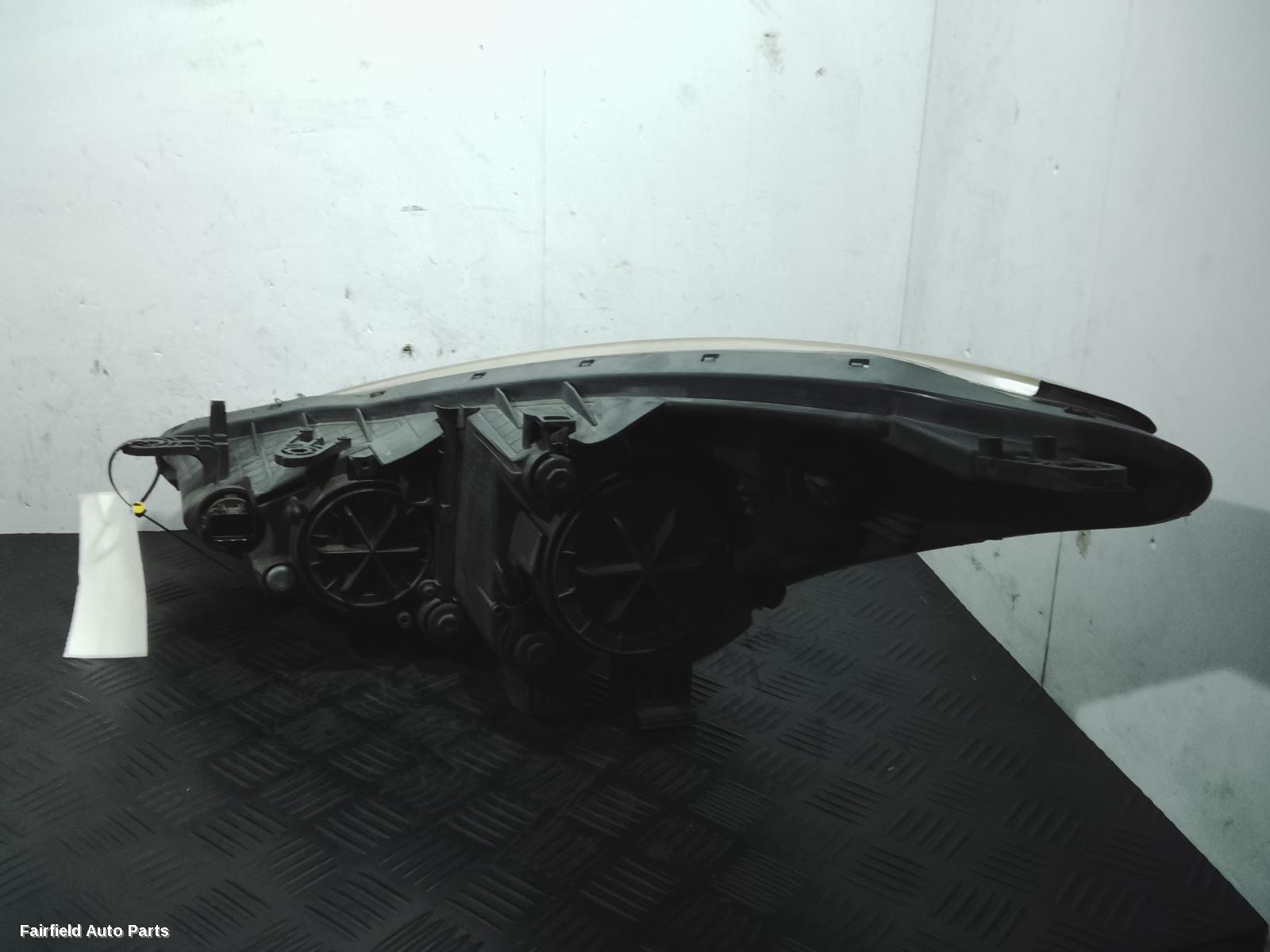 2012-2017 Hyundai I30 Right Headlamp