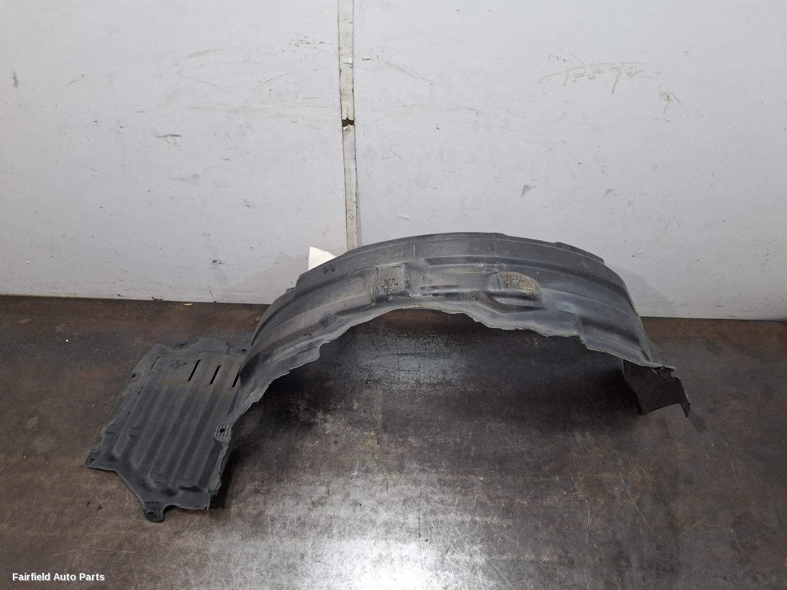 2007-2015 Mitsubishi Lancer Right Guard Liner