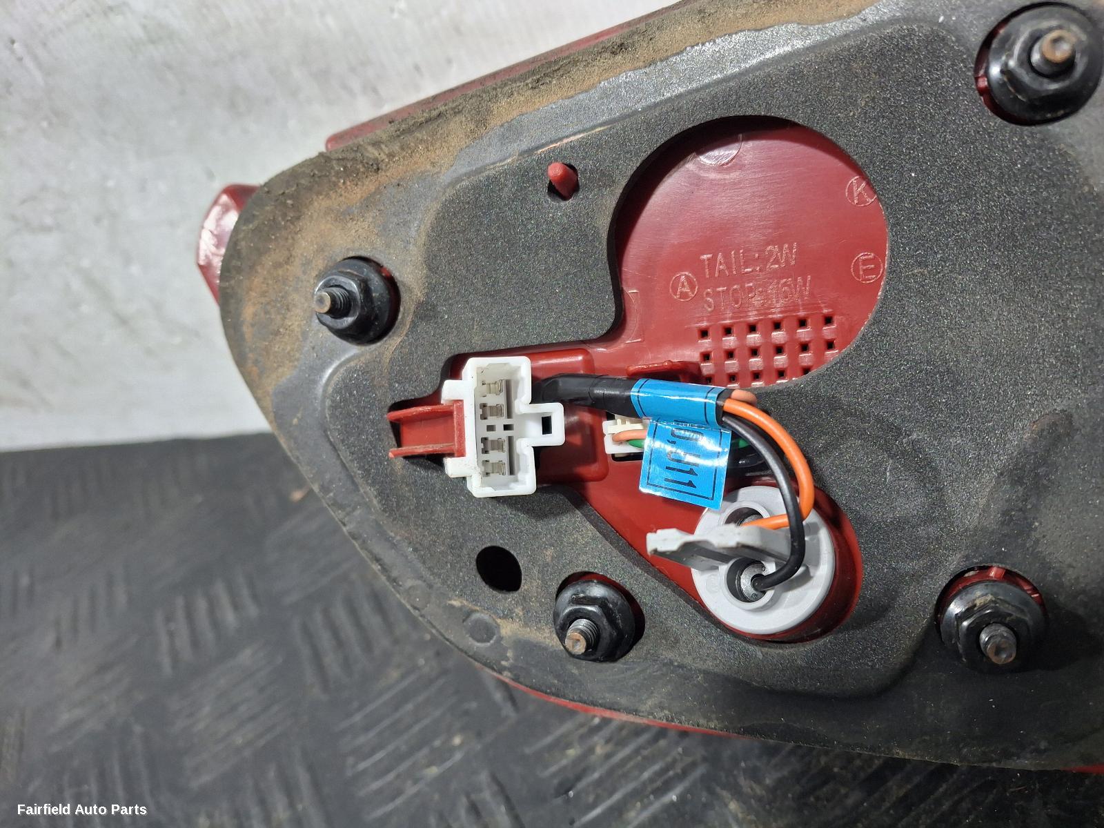 2015-2017 Kia Sorento Rear Garnish