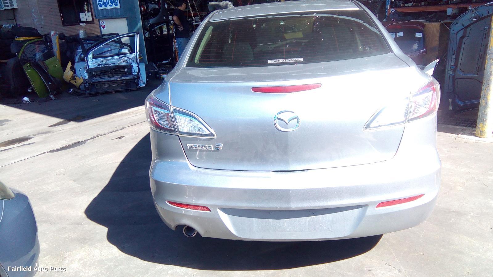 2009-2013 Mazda 3 High Level Stoplight