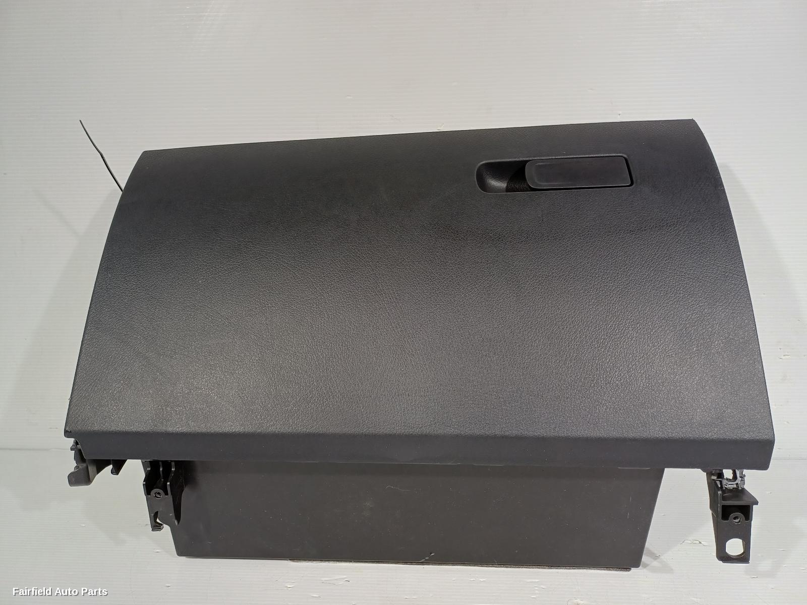 2019-2025 Mercedes Cla Class Glove Box