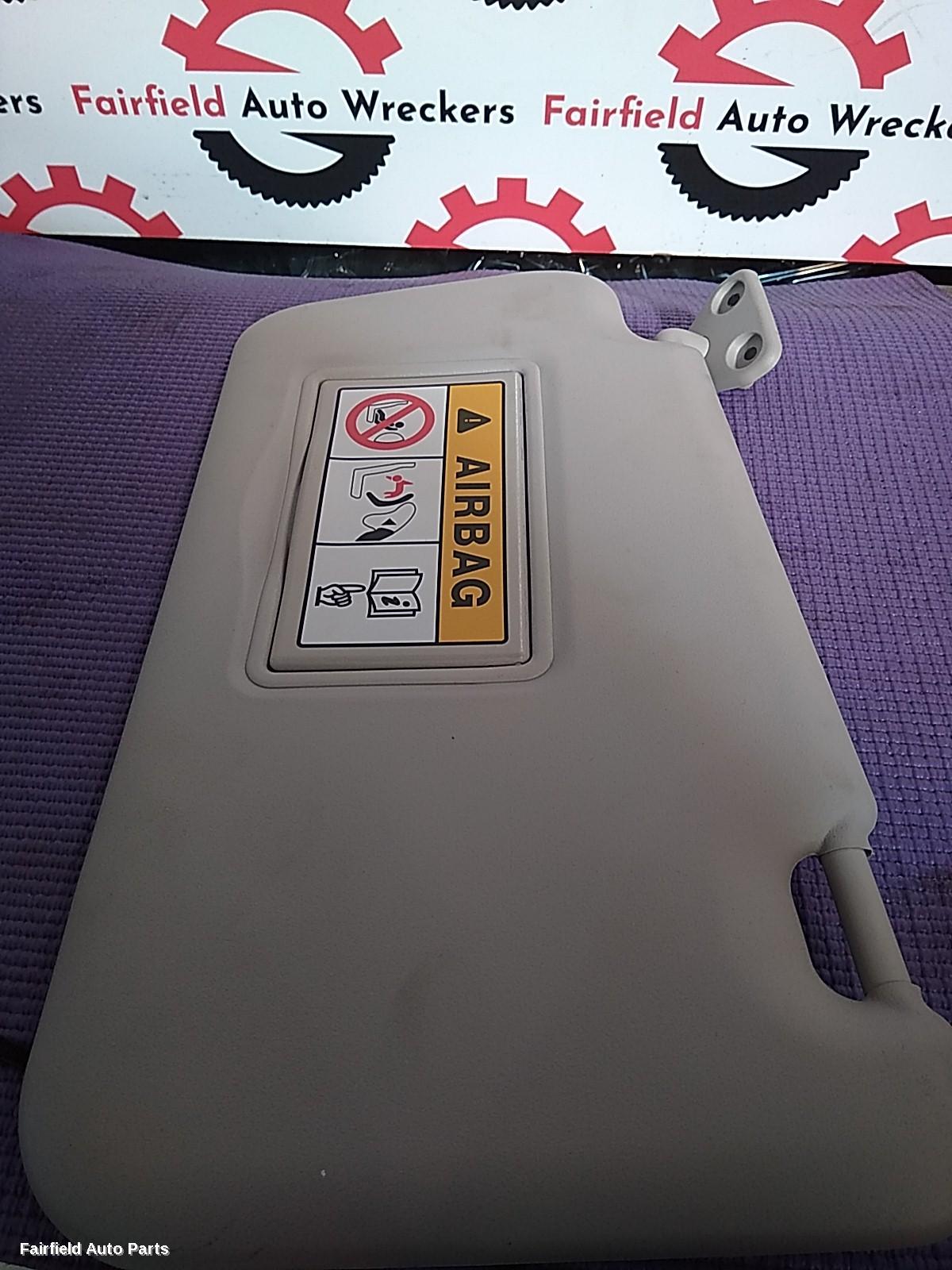 2010-2019 Nissan Juke Sunvisor