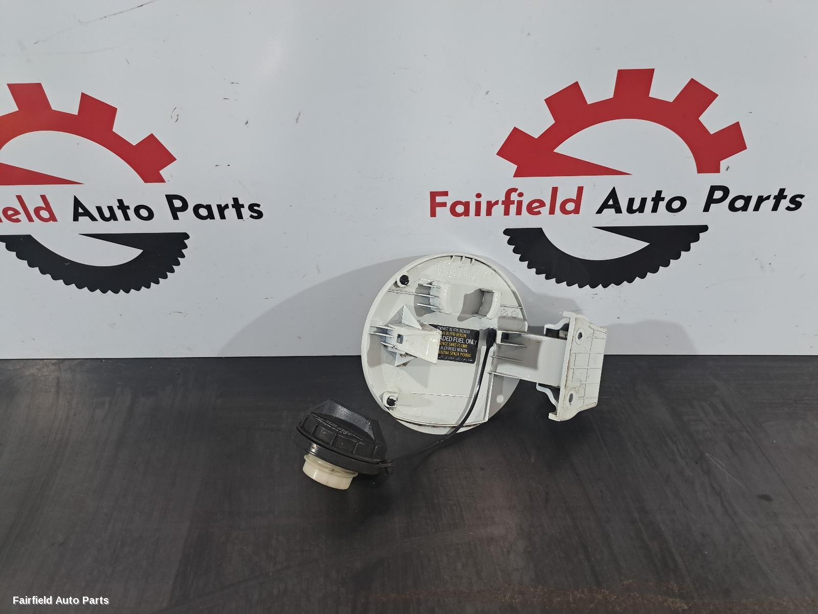 2015-2018 Kia Carnival/grand Carnival Fuel Door   Filler