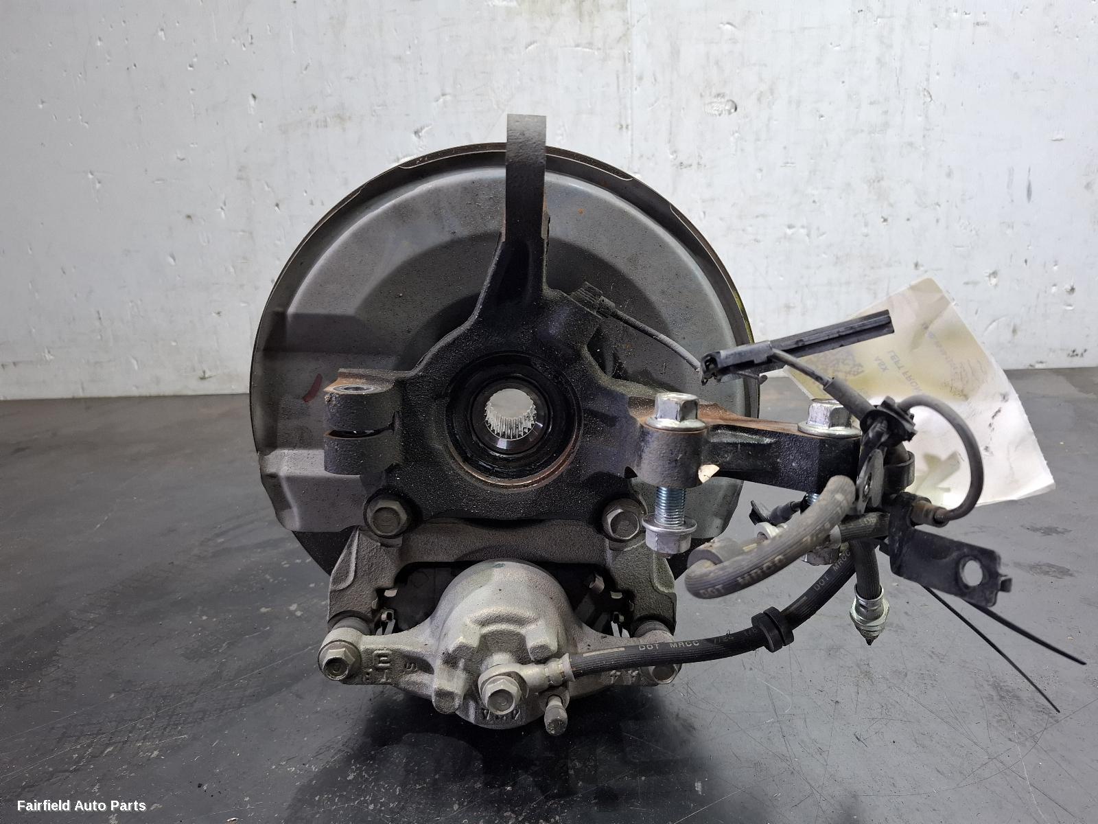 2010-2024 Mitsubishi Asx Left Front Hub Assembly