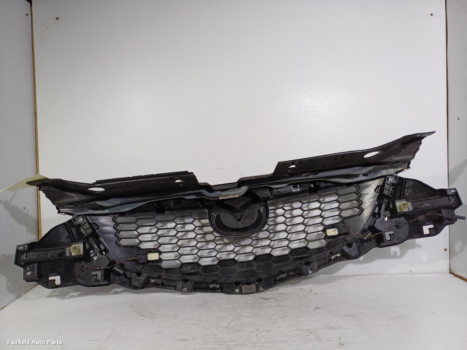 2012-2014 Mazda Cx5 Grille