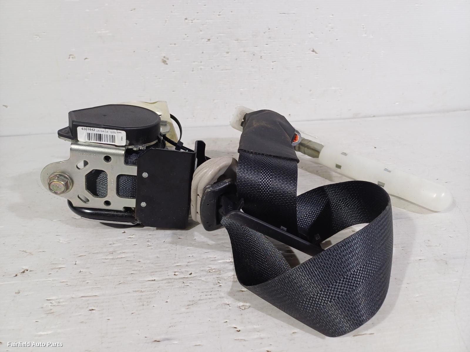 2010-2019 Nissan Juke Seatbelt Stalk