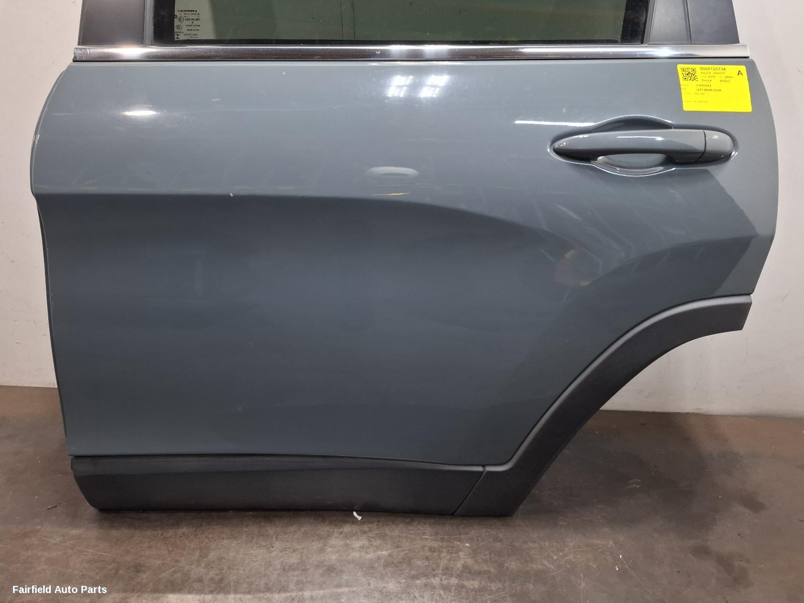 2014-2022 Jeep Cherokee Left Rear Door Sliding