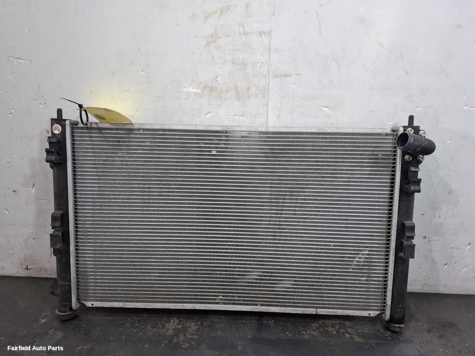 2006-2012 Mitsubishi Outlander Radiator