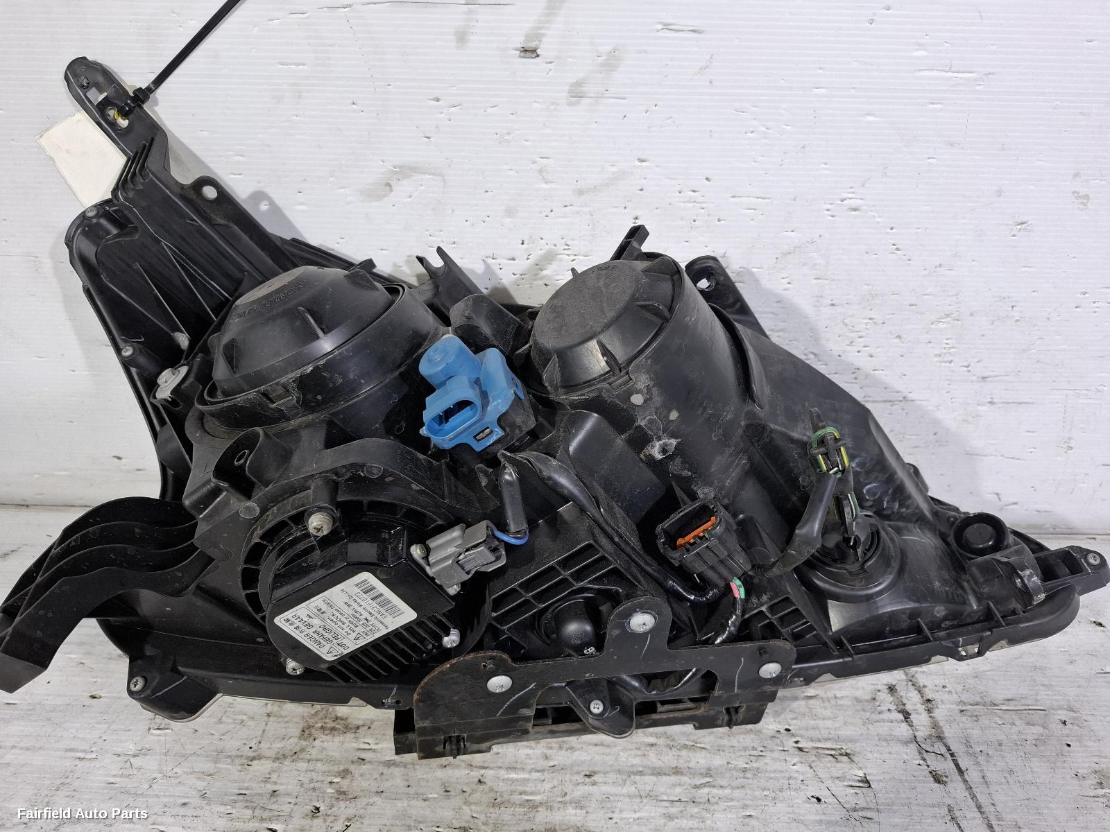 2012-2017 Nissan Pulsar Left Headlamp