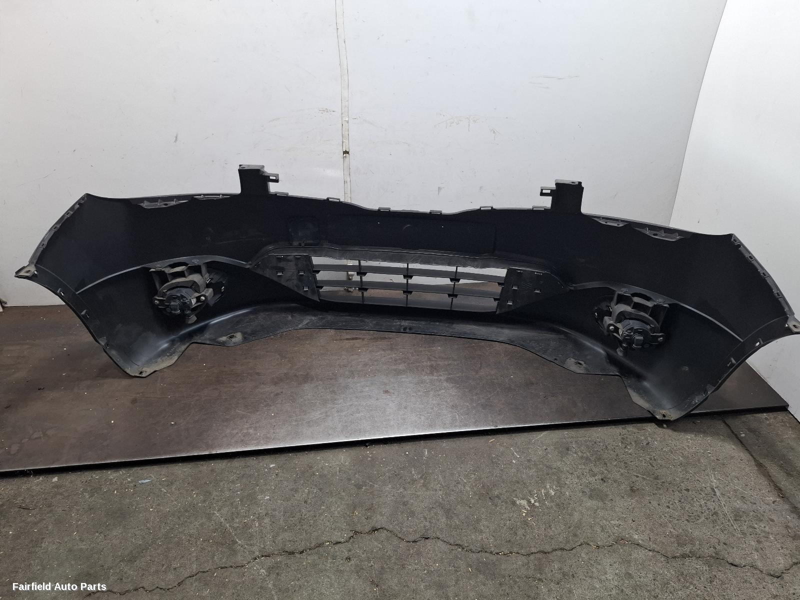 2010-2014 Nissan Dualis Front Bumper