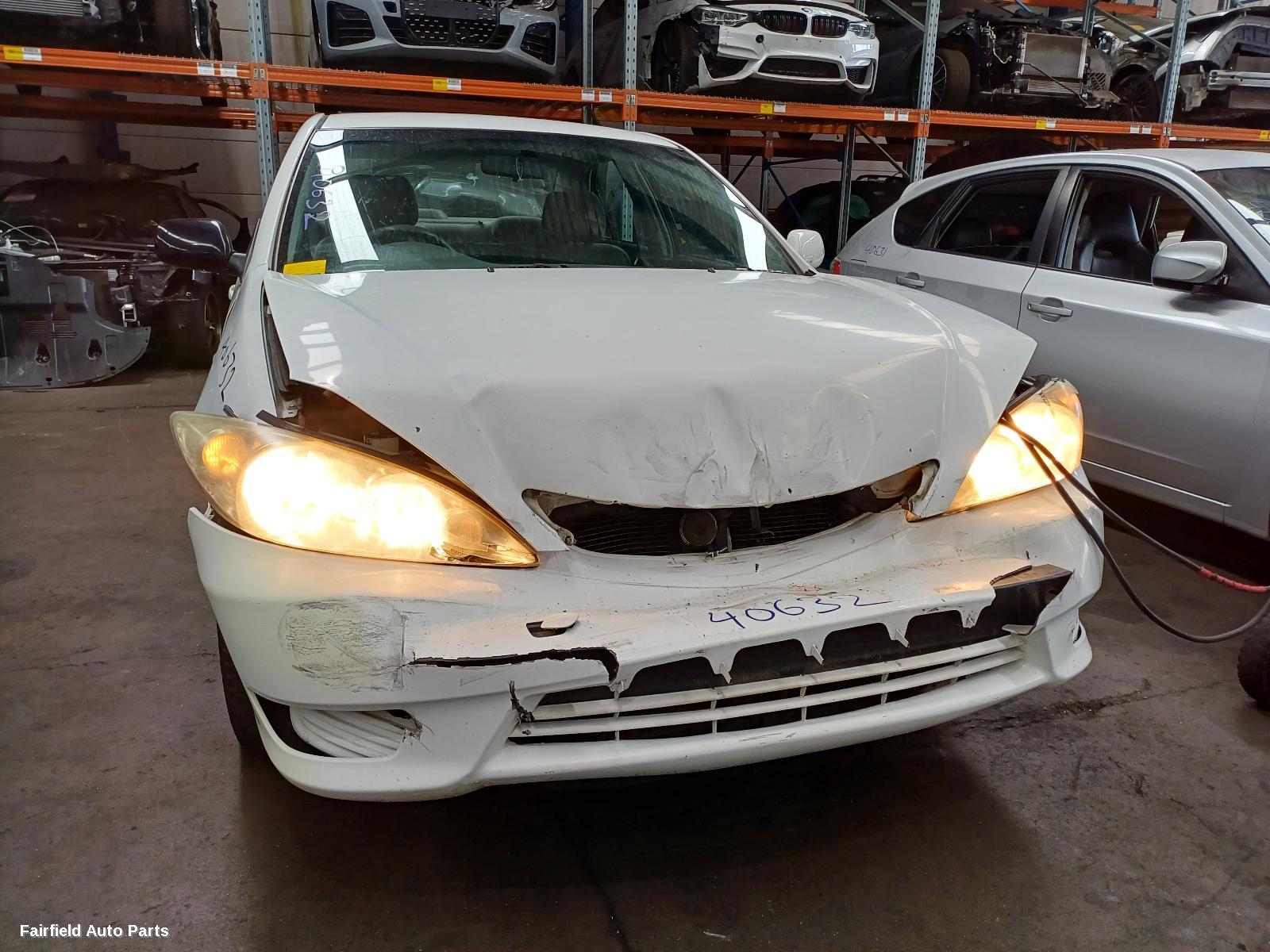 2002-2006 Toyota Camry Right Front Door Window