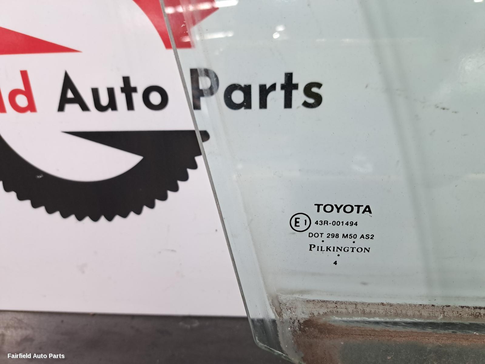 2002-2006 Toyota Camry Right Front Door Window