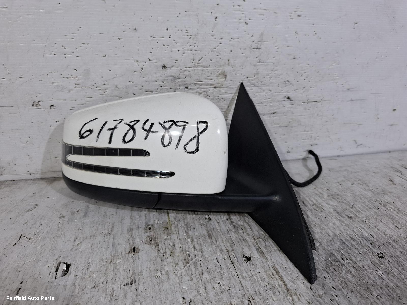 2016-2019 Mercedes Cla Class Right Door Mirror