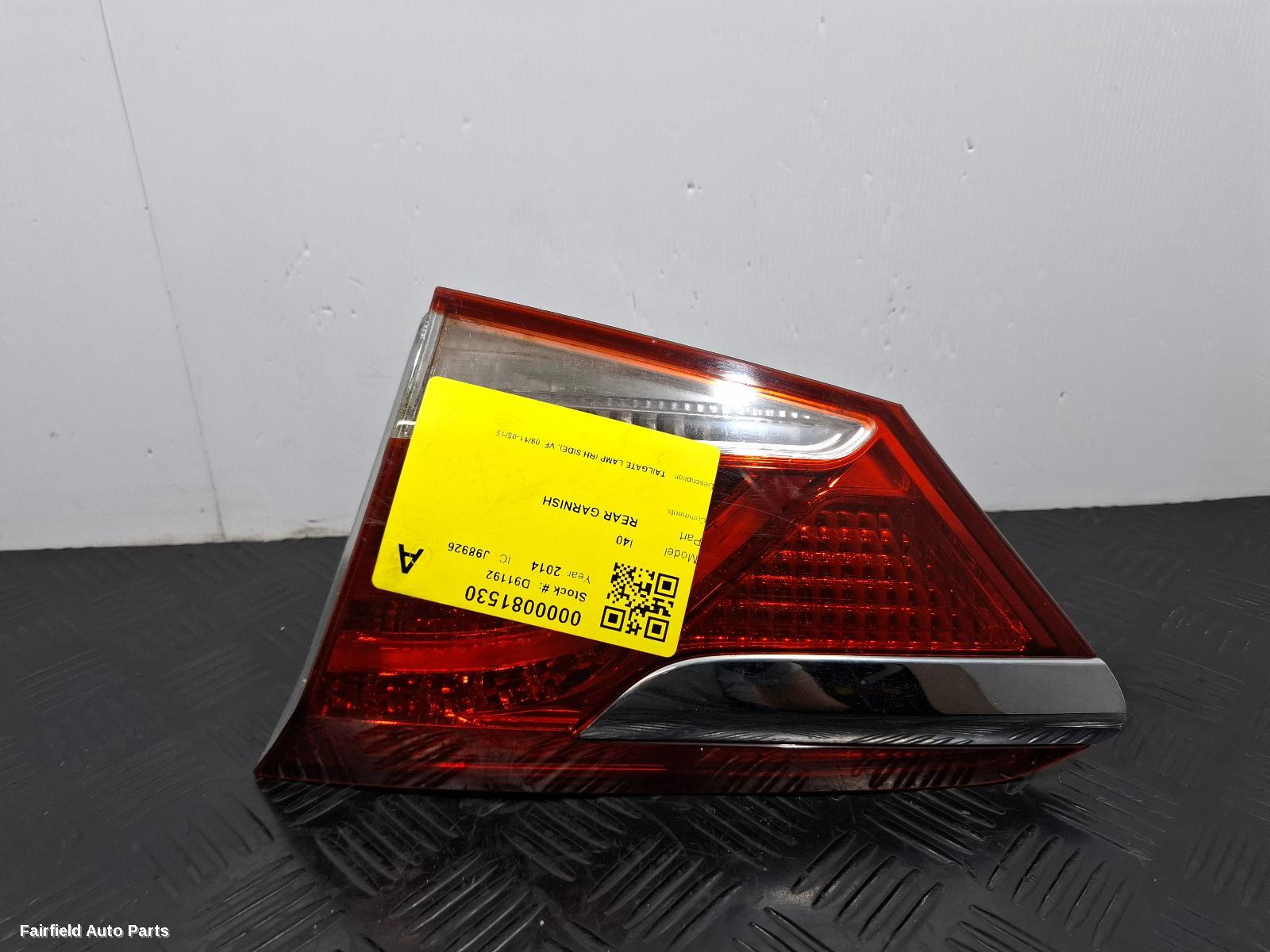 2011-2015 Hyundai I40 Rear Garnish