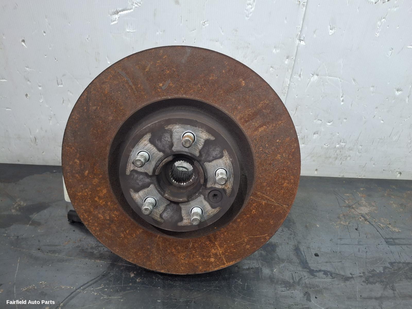 2015-2019 Land Rover Discovery Sport Right Front Hub Assembly