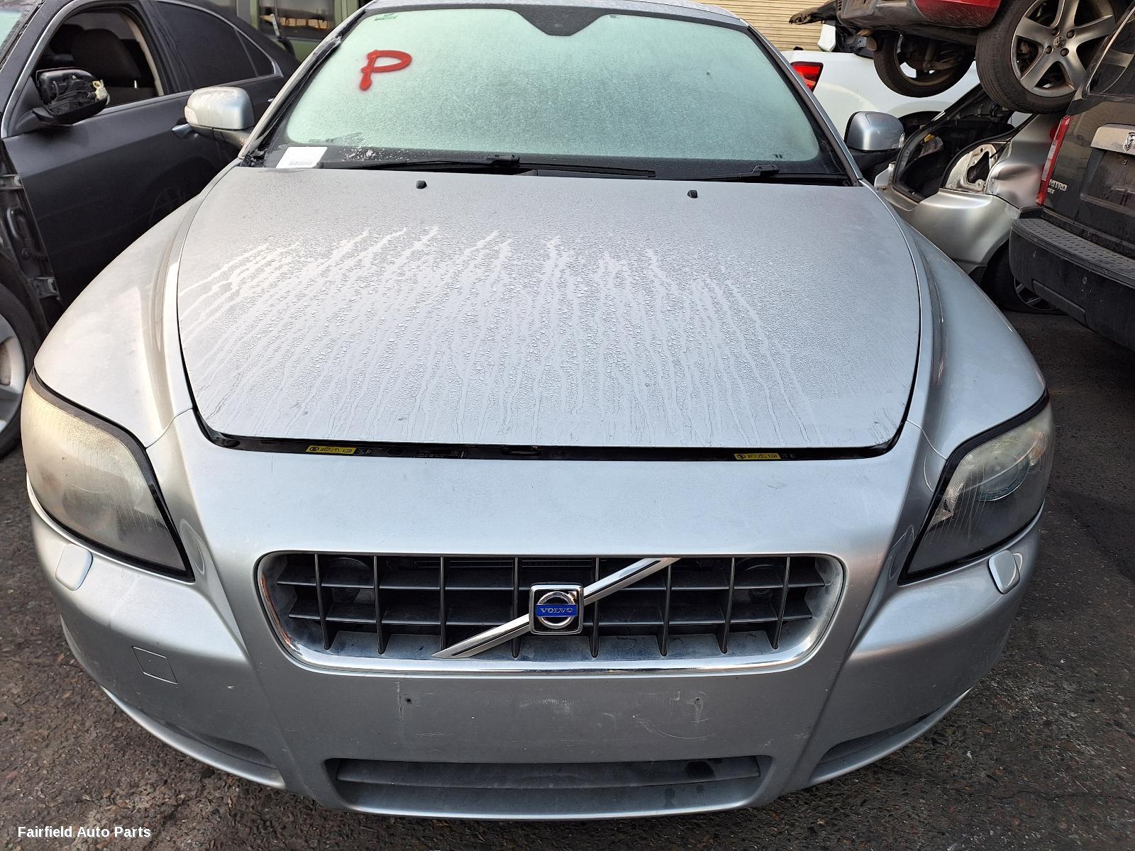 2006-2009 Volvo S70/v70/c70 Left Guard