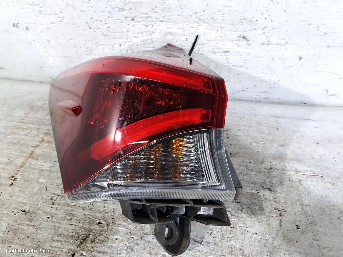 2015-2018 Toyota Corolla Left Taillight