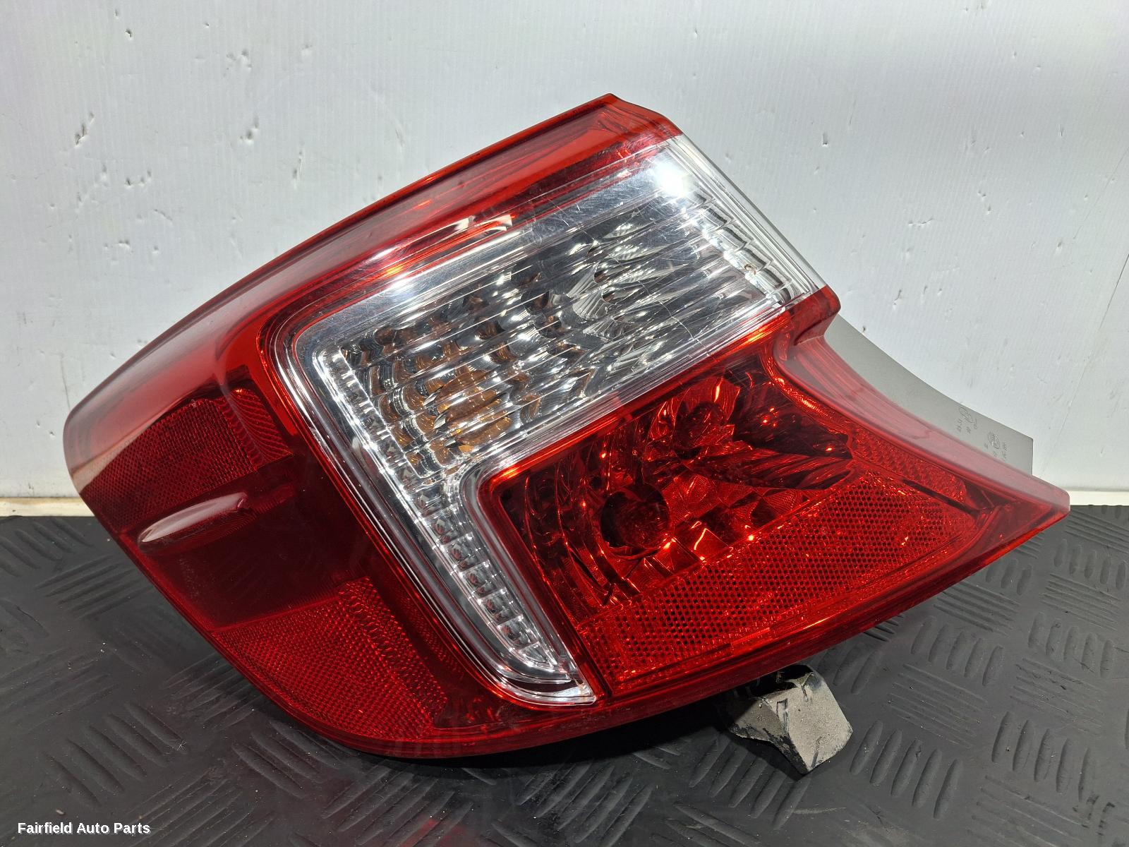 2011-2015 Toyota Camry Left Taillight